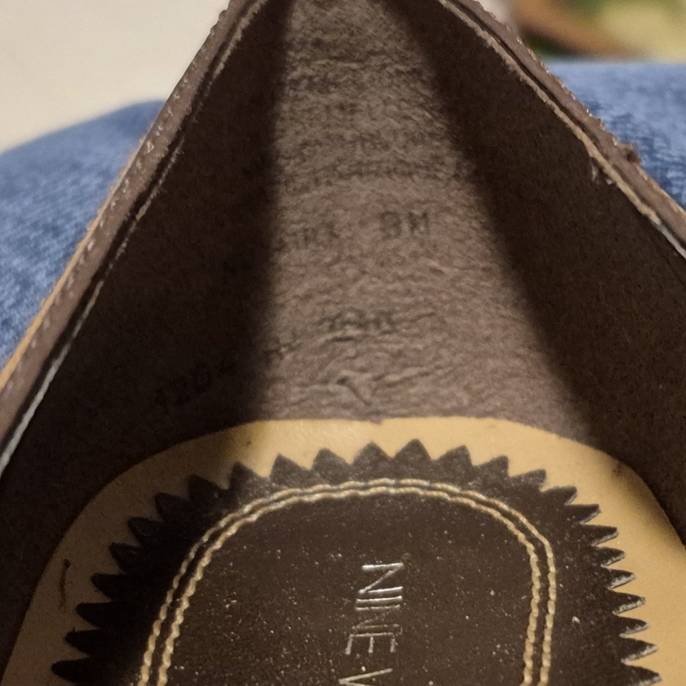 Nine West Women's Tan Pumps - Picture 6 of 7